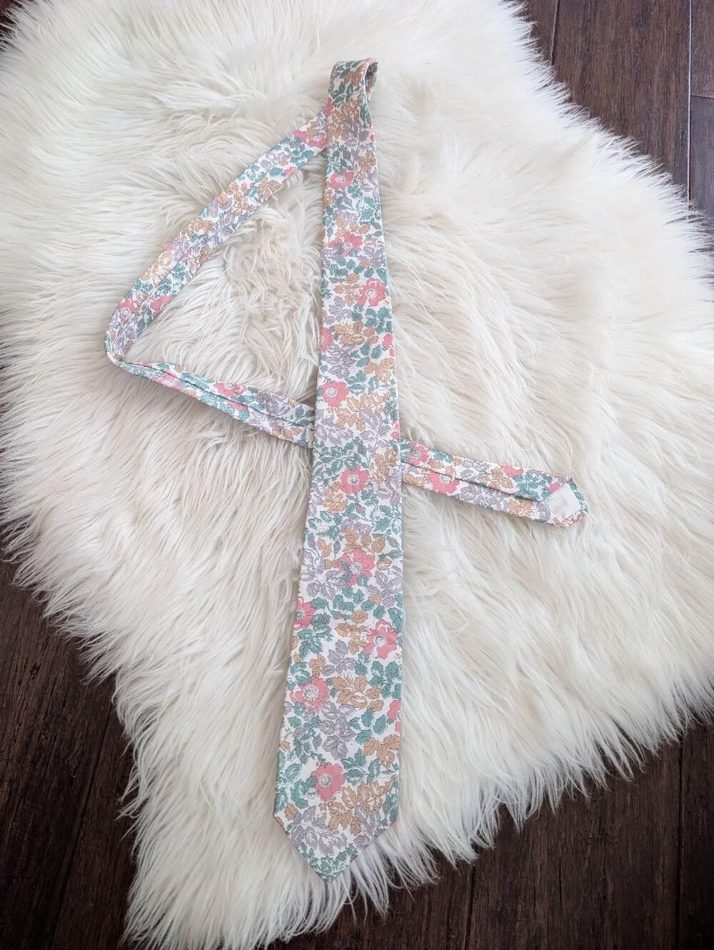 Vintage Liberty Of London Floral Tie 'Joanna Louise' 100% Cotton Pastel Pink